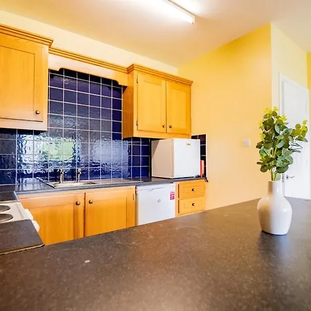 Spacious & Affordable 3 Bed Apartmán Galway