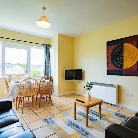 Spacious & Affordable 3 Bed Apartment Galway