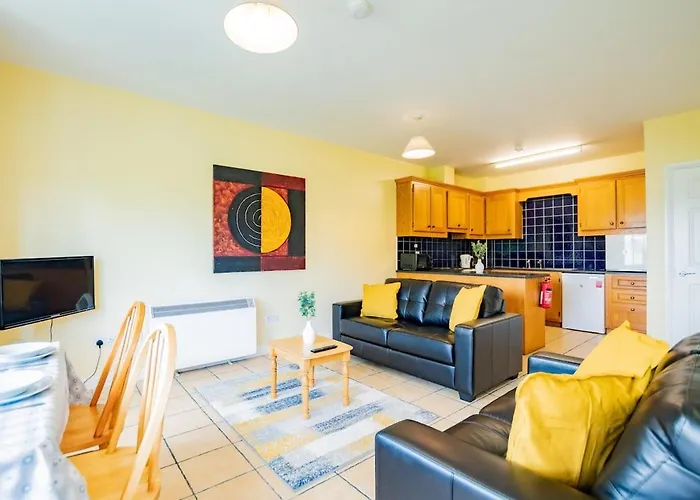 Spacious & Affordable 3 Bed 戈尔韦