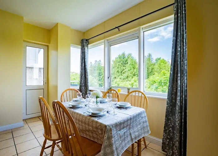 Spacious & Affordable 3 Bed * Γκάλγουεϊ